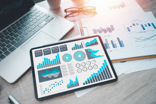 alt="Digital marketing for small business strategies 2025"